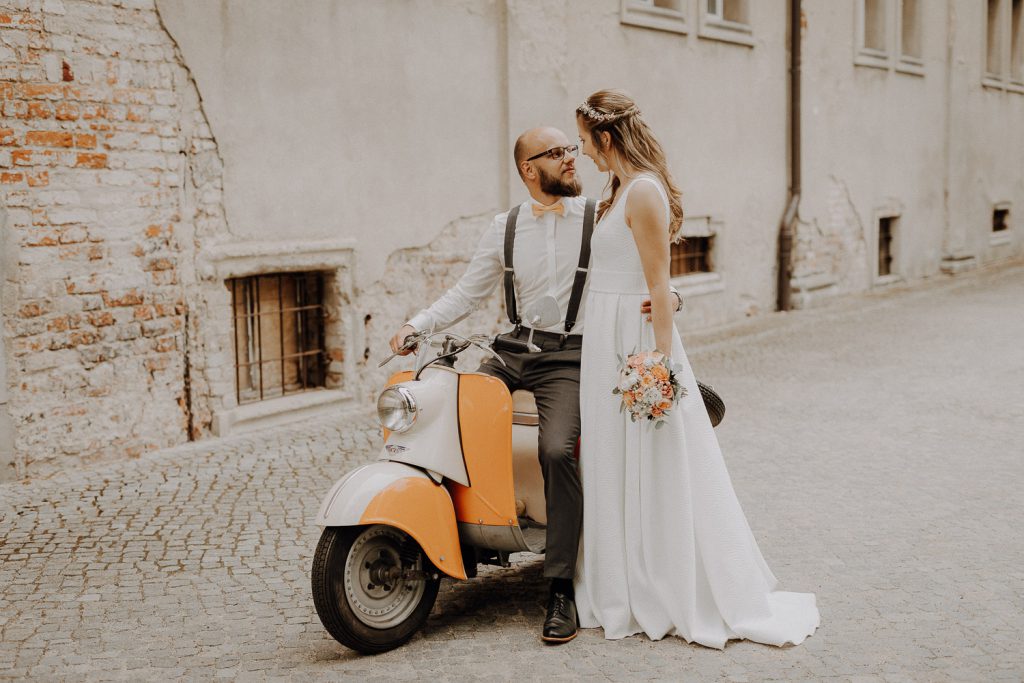 Hochzeitsreportage Kloster Neuzelle Berlin Roller